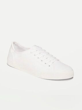 OLD NAVY Canvas Lace Up Sneakers in Calla Lilly White